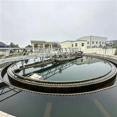 都市下水汚泥スクレーパー